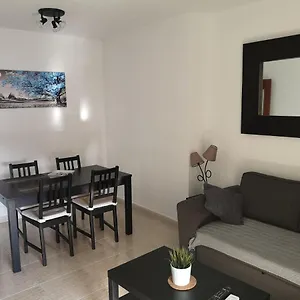 apartamento-en-la-playa-torre-de-benagalbon.1costadelsol.com/
